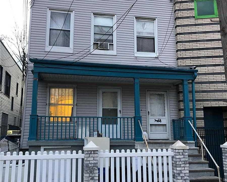 1st image of 9214 176th St