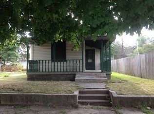 2215 N 14th St, Terre Haute, IN 47804