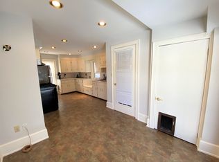 28 School St FLOOR 1, Leominster, MA 01453