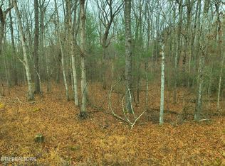 526 & 528 Tsala Dr, Crossville, TN 38572