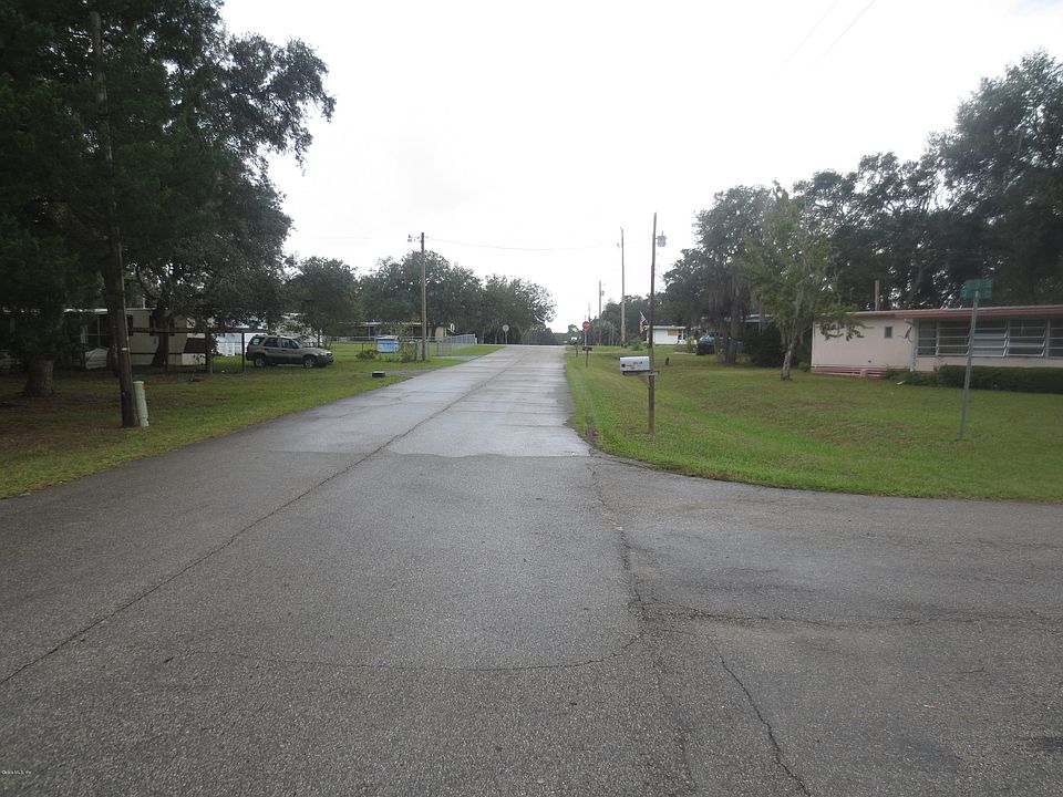 2nd image of 18635 SE 19th St
