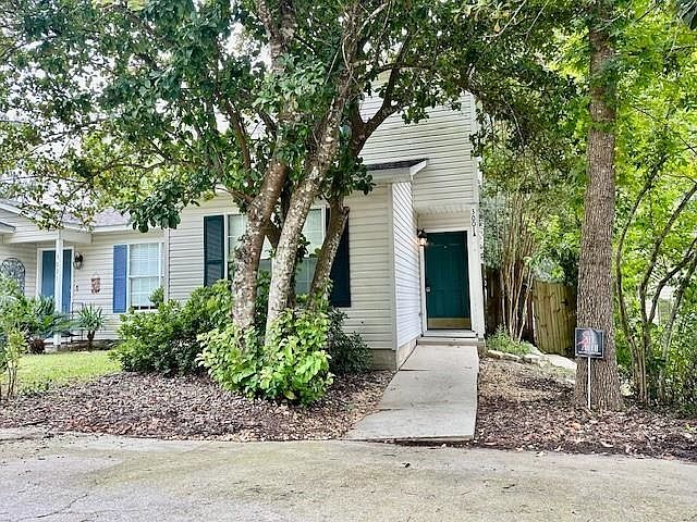 1st image of 3001 Oak Park Ct