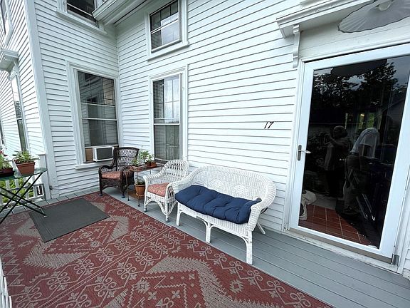 5th image of 17 James Street