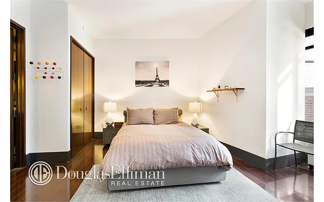 Rented by Douglas Elliman | media 15