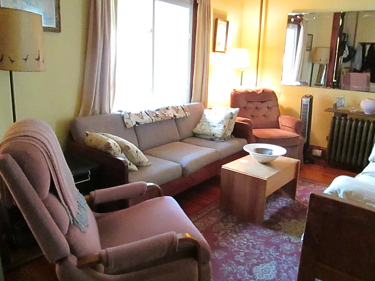 Overland Ave — Photo 3