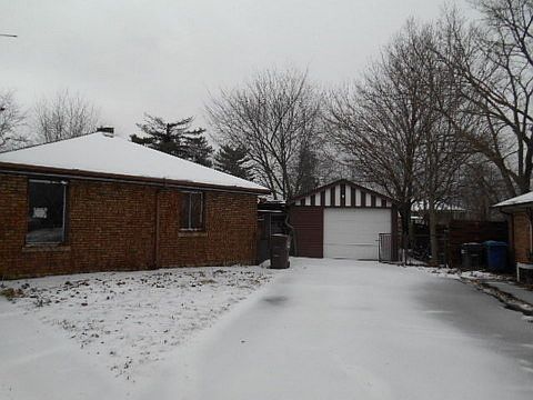 5th image of 144 Peach St