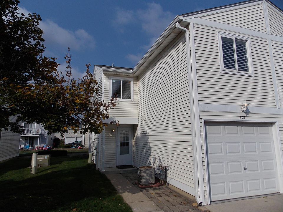 1st image of 407 Meadow Green Ln