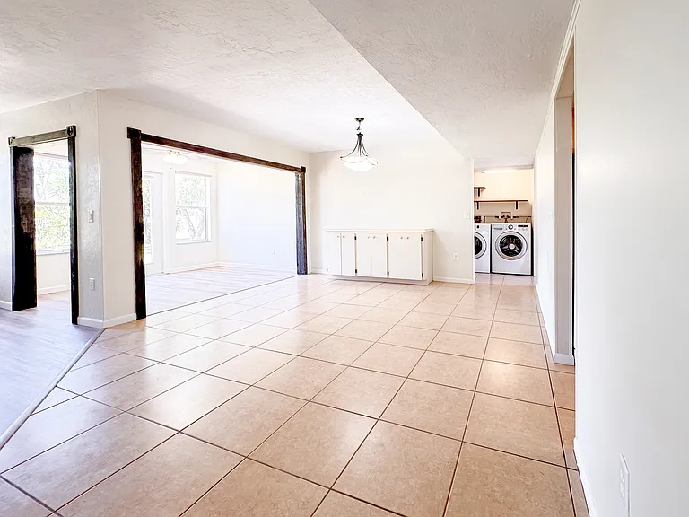 18102 Sandalwood Dr #102 — Photo 16