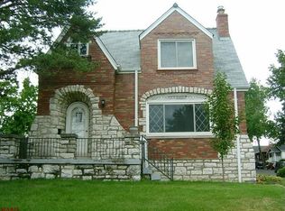 1095 Ferguson Ave, Saint Louis, MO 63130