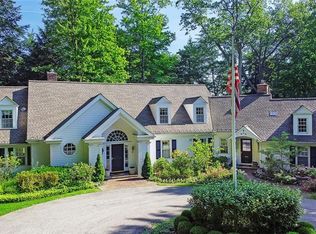 1653 Berkshire Rd, Gates Mills, OH 44040