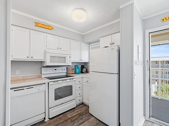 4th image of 663 William Hilton Pkwy APT 2416