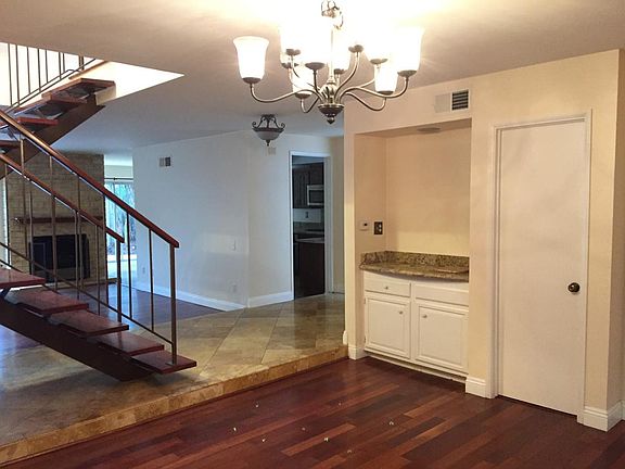 Dining area #1