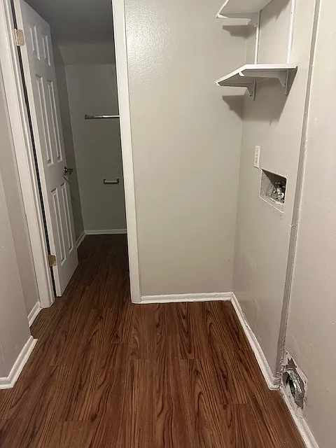 1 bed, 1.5 bath, 1000 sqft, $1,000 — Photo 3