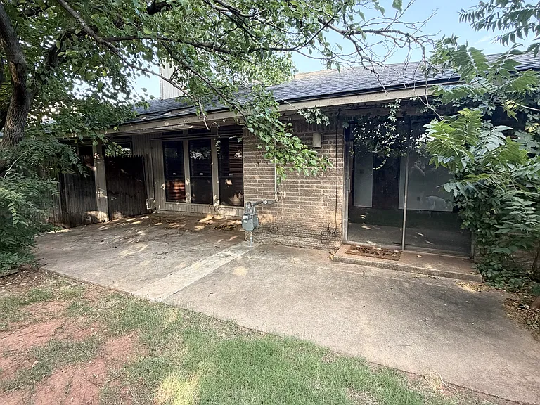 12329 Cedar Springs Ln — Photo 7