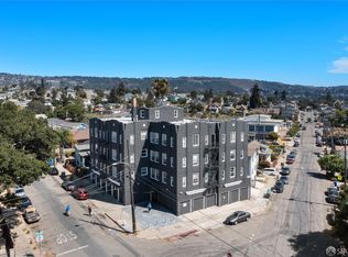 2100 51st Ave, Oakland, CA 94601