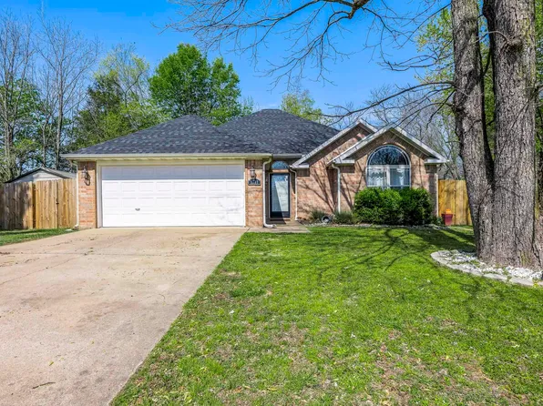 2241 Brookview St, Elkins, AR 72727