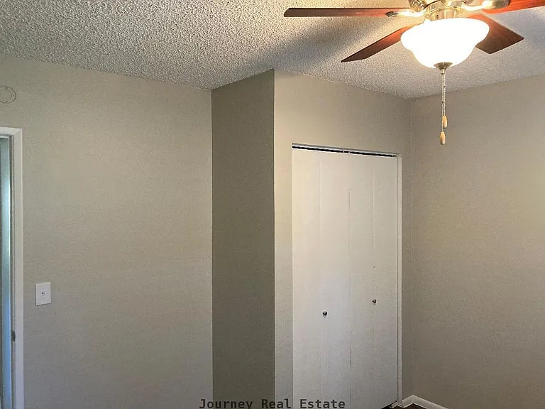 312 Bridge St — Photo 15
