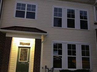 1942 Cambridge Beltway Dr, Charlotte, NC 28273