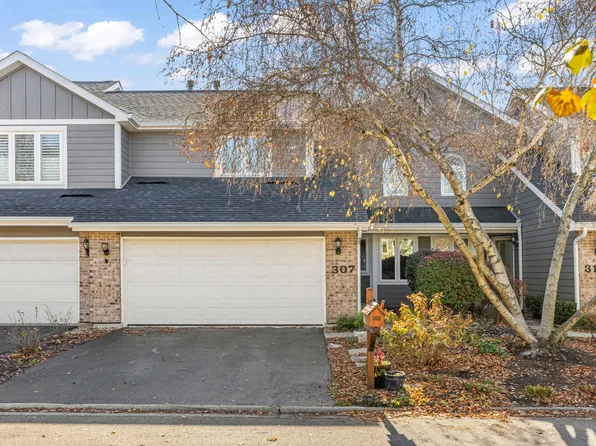 307 N Charles Ave, Naperville, IL 60540