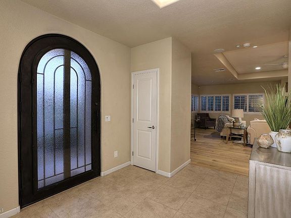 3rd image of 15827 E Primrose Dr