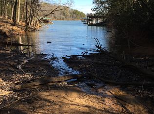 390 Harborside Dr, Nebo, NC 28761