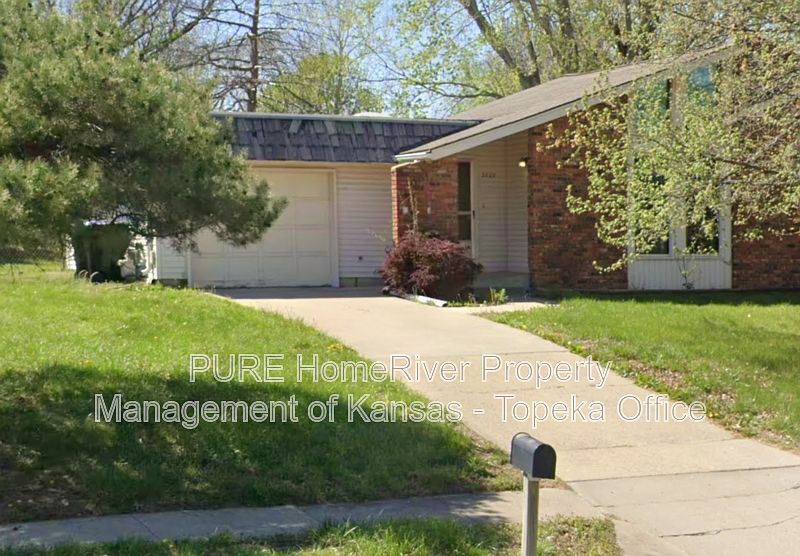 1st image of 2727 SW Arrowhead Rd