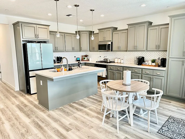 996 Ponderosa Way W — Photo 8