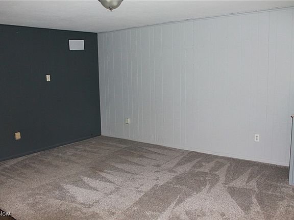 4th image of 4921 E 81st St