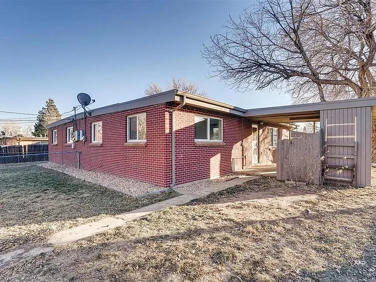 6935 W Mexico Dr — Photo 9