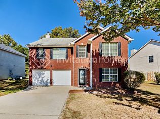 634 Wildboar Ct, Fairburn, GA 30213