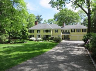 38 Round Hill Rd, Lincoln, MA 01773