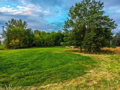 8679 N 3000 East Rd, Ellsworth, IL, 61737