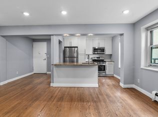 2205 N Central Rd APT 3C, Fort Lee, NJ 07024