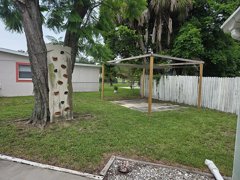 4843 Orange Grove Blvd — Photo 11