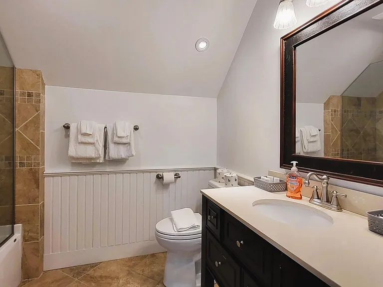 280 Main St — Photo 18