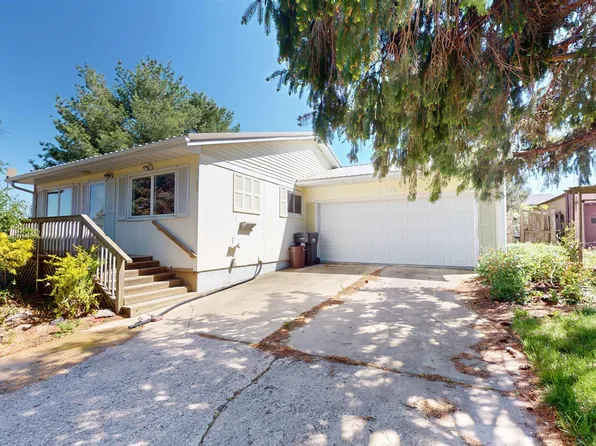 636 E 5th St, Aurelia, IA 51005