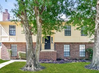 15515 Windy Cove Dr, Houston, TX 77095