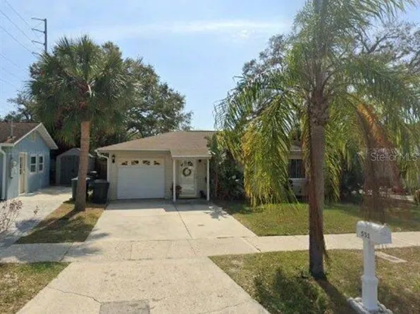 551 Orangewood Dr, Dunedin, FL 34698
