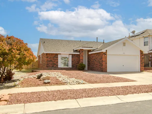 8016 Lyndsi Ave NW, Albuquerque, NM 87120