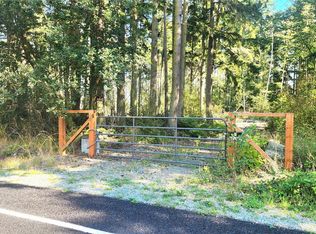 1976 Boon Road, Oak Harbor, WA 98277