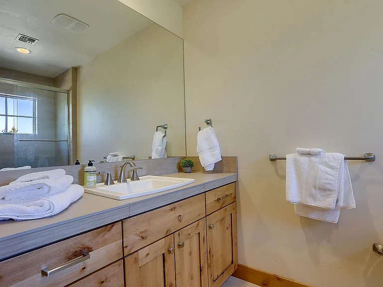 1789 NW Wild Rye Cir — Photo 25
