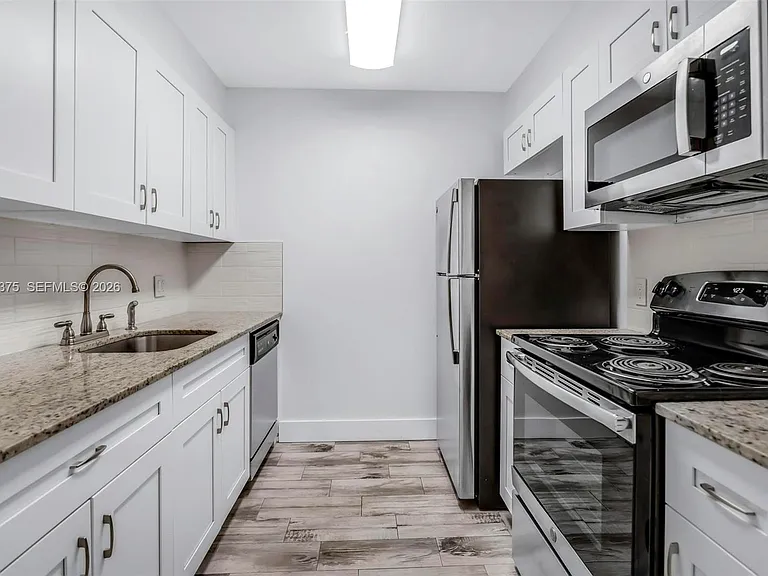 101 SW 132nd Way #315J — Photo 10