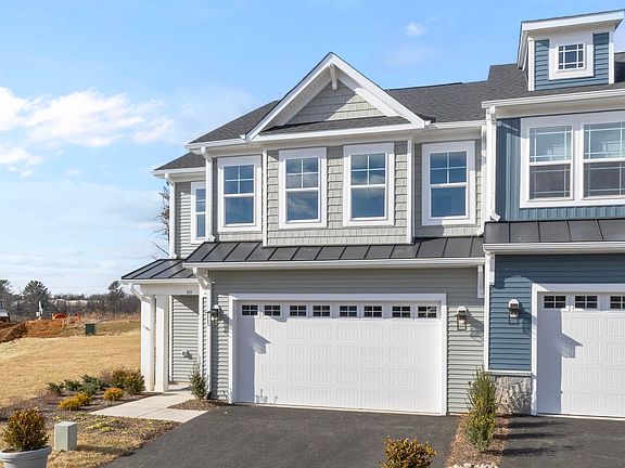 Creekwood Model Home - Elevation A on Slab Foundation