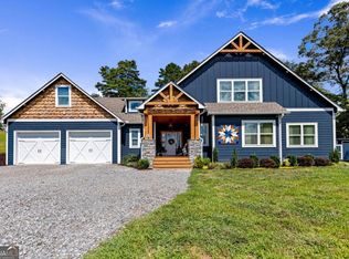 9 River Ridge Dr, Blue Ridge, GA 30513