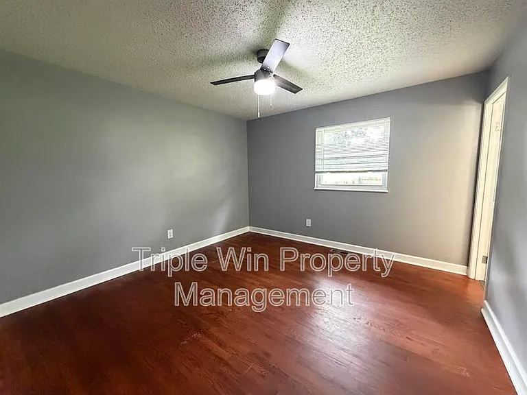 2050 Foggy Bottom Dr — Photo 10