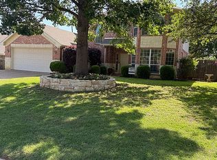 701 Parkhill Dr, Mansfield, TX 76063