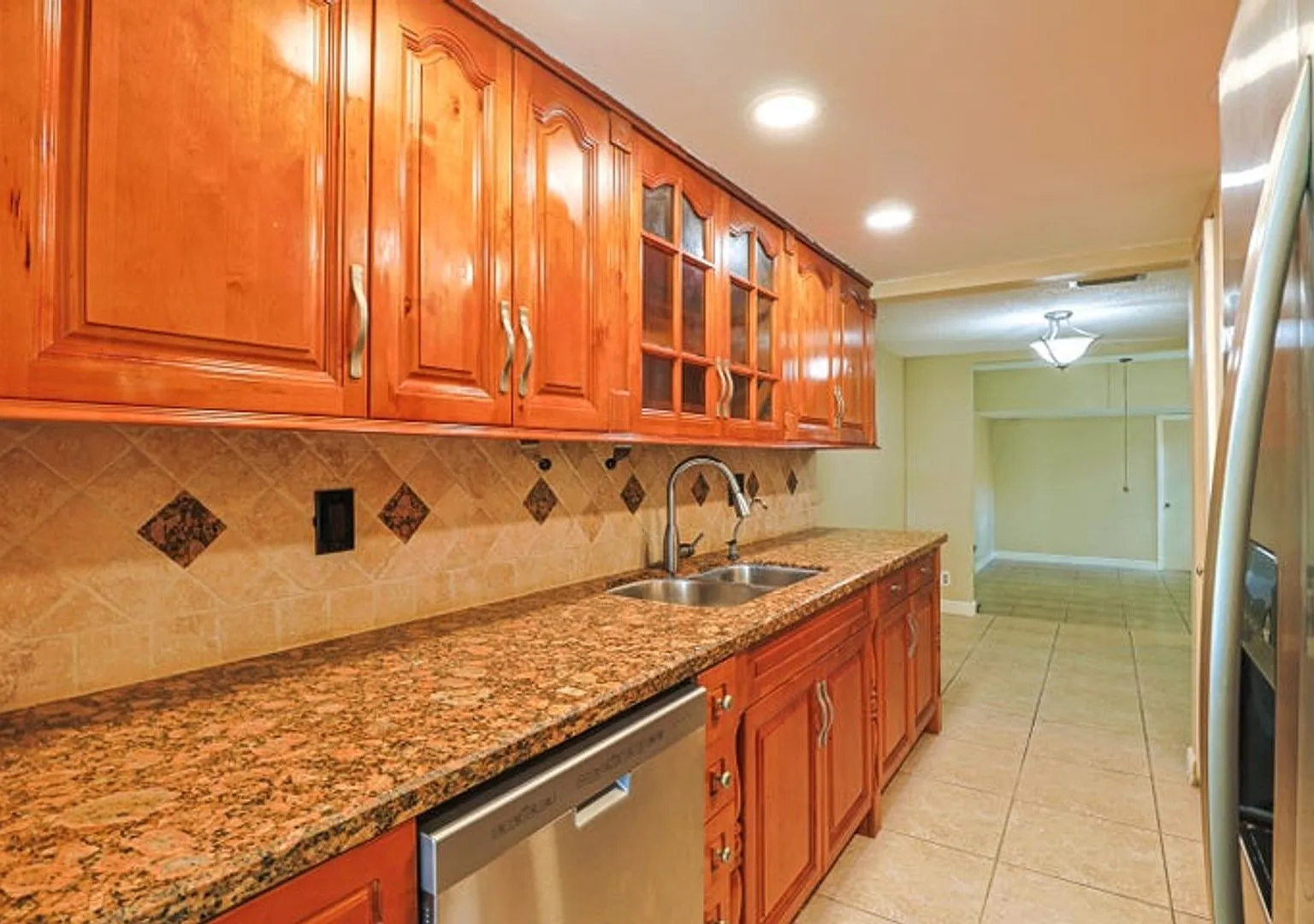 2794 NW 80TH Avenue 2794, Sunrise, FL 33322 - 2414 — Photo 2