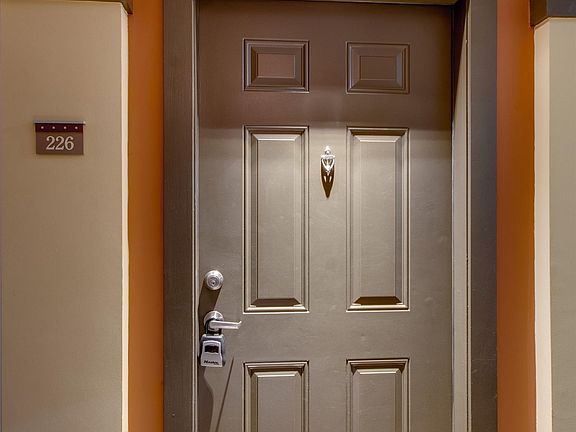 2nd image of 3000 Vanderbilt Pl APT 226