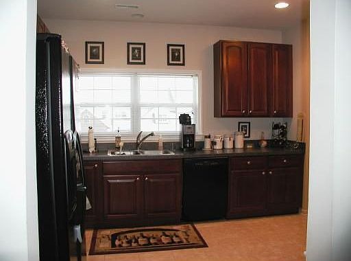 3rd image of 2920 N Knightsbridge Cir