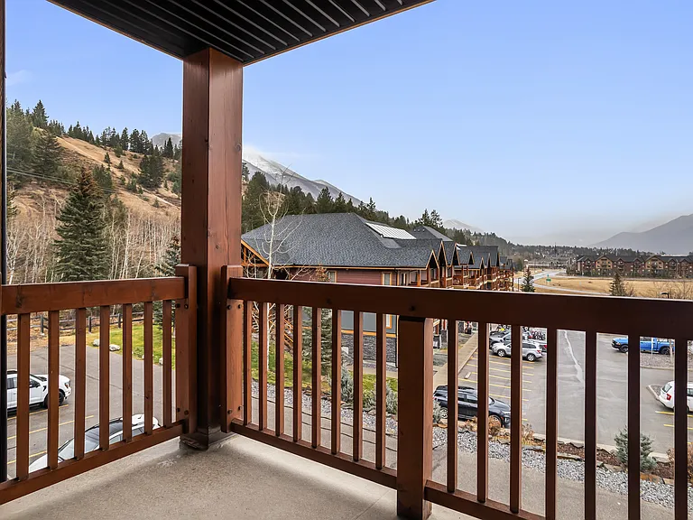 300 Palliser Ln #323 — Photo 23